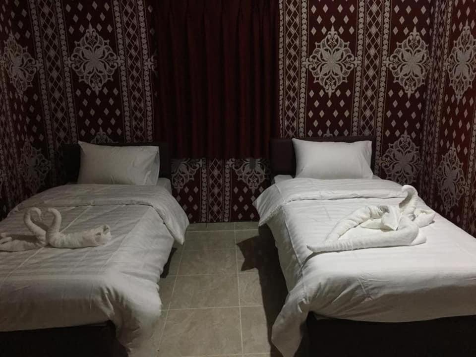 Отель Maraheb Luxury Camp Вади-Рам Экстерьер фото